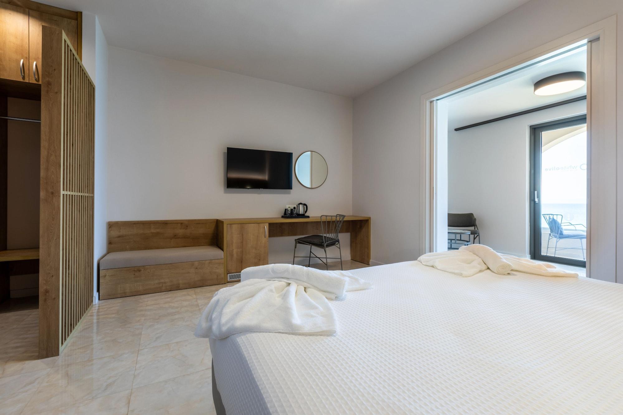 Agelia Beach Hotel Sfáka エクステリア 写真