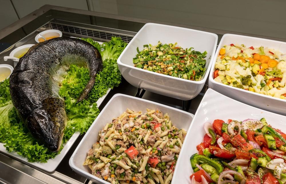 Agelia Beach Hotel Sfáka エクステリア 写真