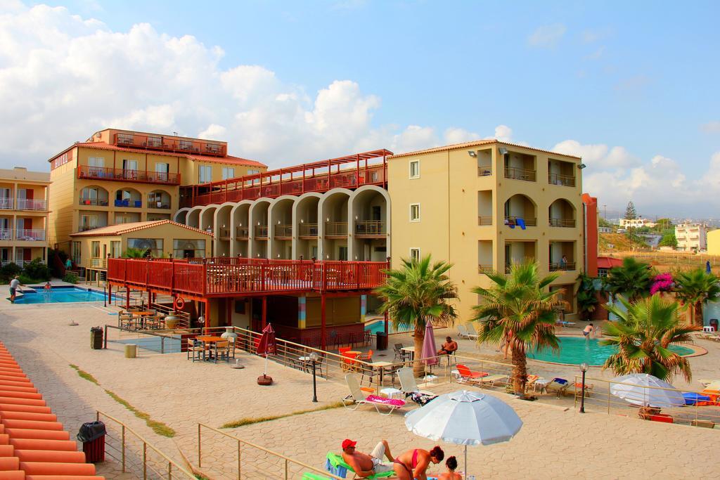 Agelia Beach Hotel Sfáka エクステリア 写真